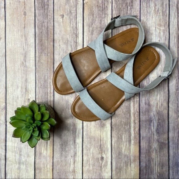 JustFab Shoes - JustFab Gray Soleila Flat Sandals 10